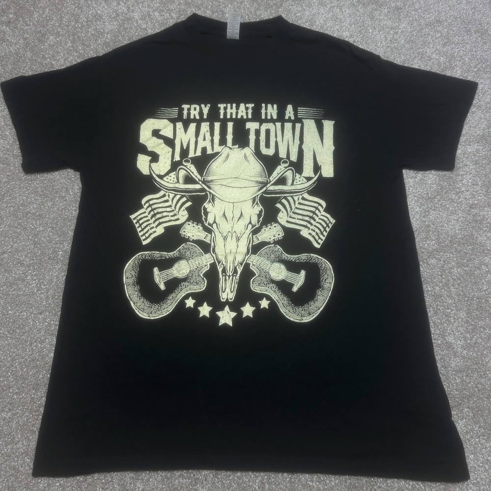 Gildan Mens M Try That In A Small Town Graphic Tee Black Western Country T-Shirt